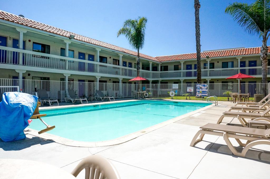 Motel 6-Carlsbad, Ca Beach Exterior photo