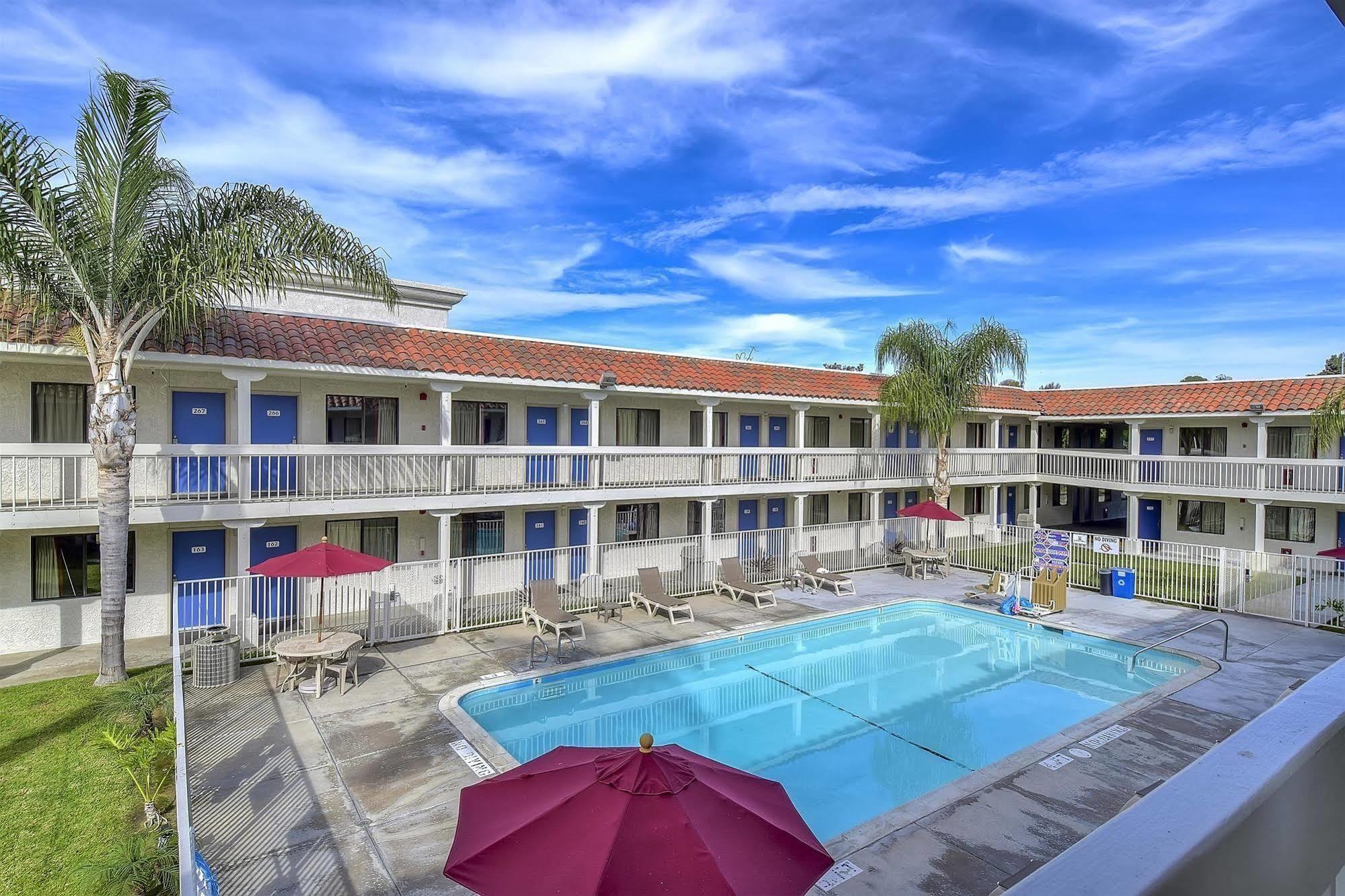 Motel 6-Carlsbad, Ca Beach Exterior photo