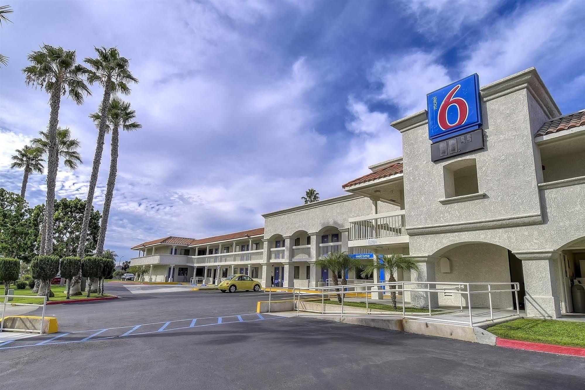 Motel 6-Carlsbad, Ca Beach Exterior photo